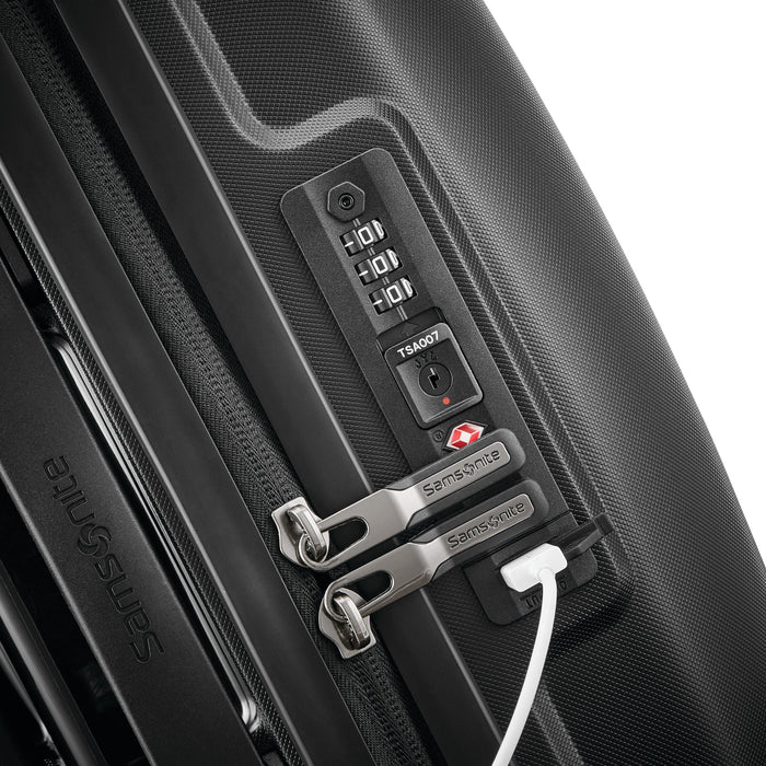 Samsonite Outline Pro Spinner Carry-On™