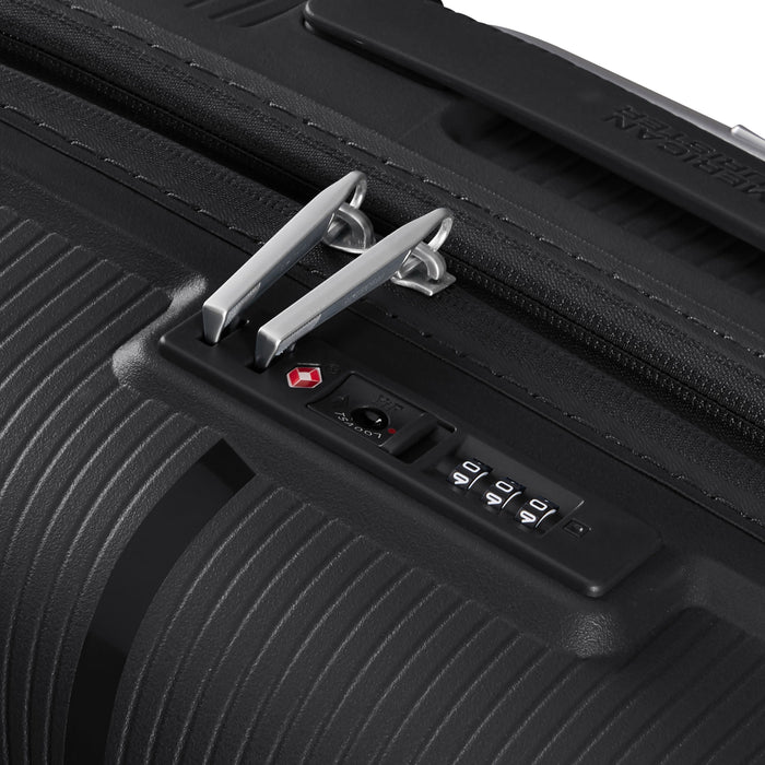 American Tourister StarVibe Spinner Carry-On™