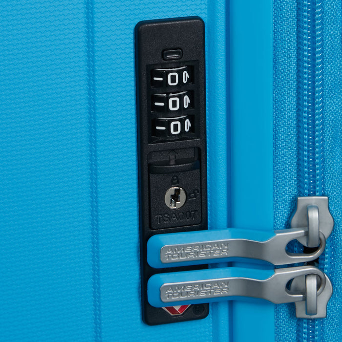 American Tourister Rejoy Spinner Carry-On™