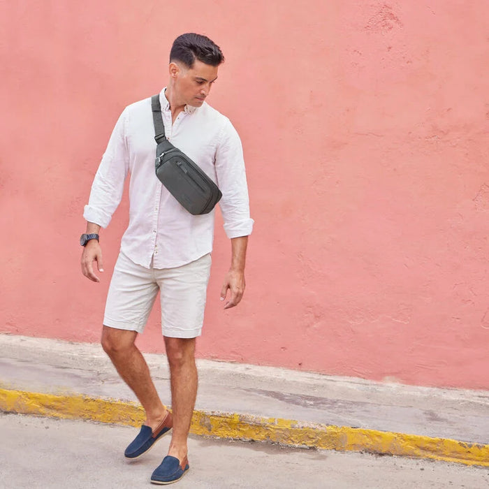 Travelon Anti-Theft Metro Waist Pack