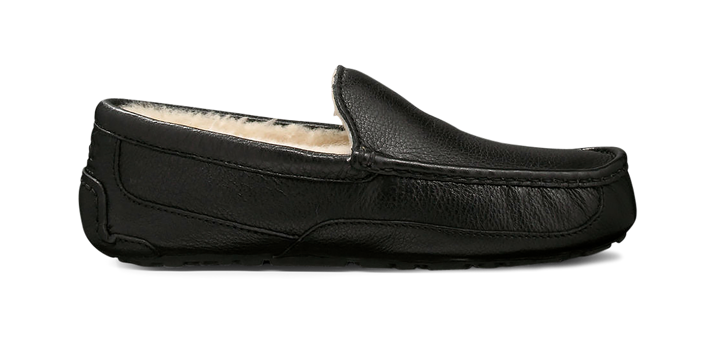UGG  Men's Ascot Leather Slipper