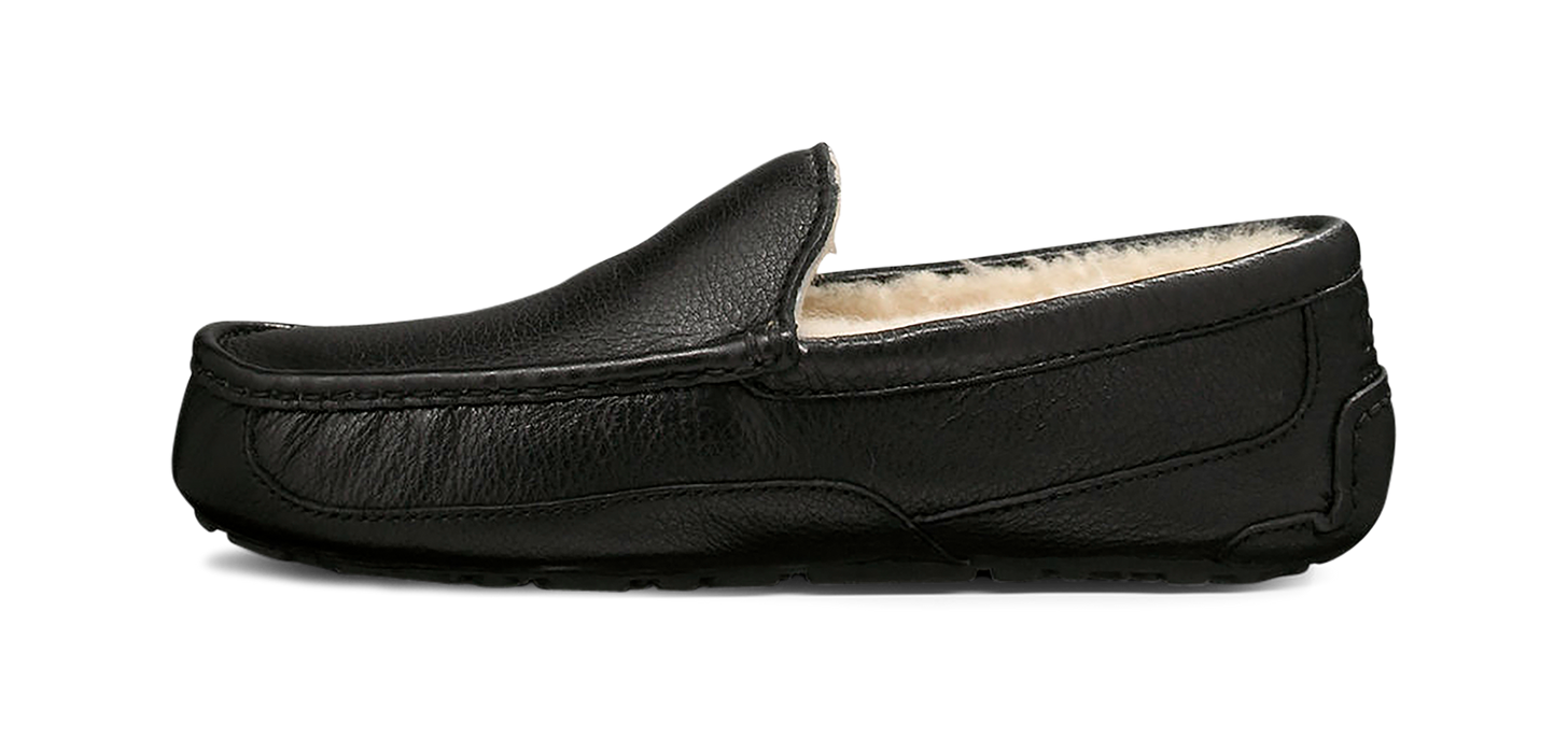 UGG  Men's Ascot Leather Slipper