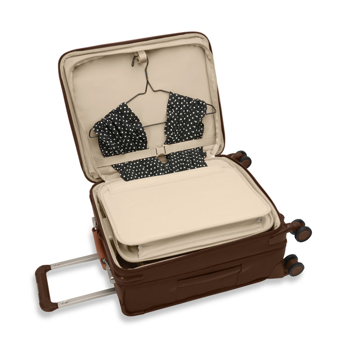 Briggs & Riley BASELINE Global 21" Carry-On Expandable Spinner