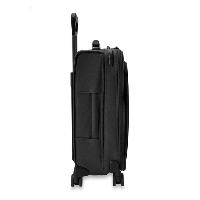 Briggs & Riley BASELINE Essential 22" Carry-On Expandable Spinner