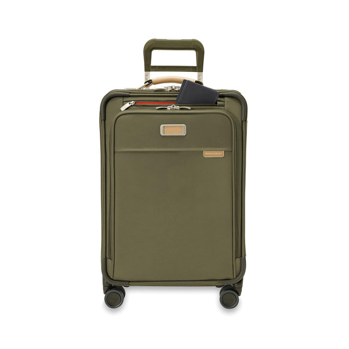 Briggs & Riley BASELINE Essential 22" Carry-On Expandable Spinner