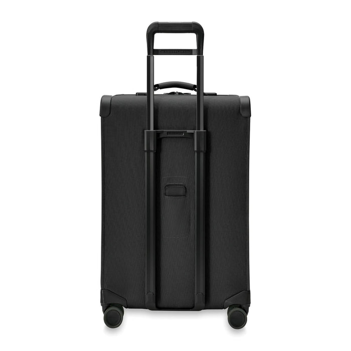 Briggs & Riley BASELINE Medium Expandable Spinner