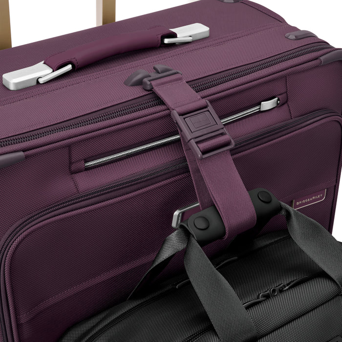 Briggs & Riley BASELINE Medium Expandable Spinner