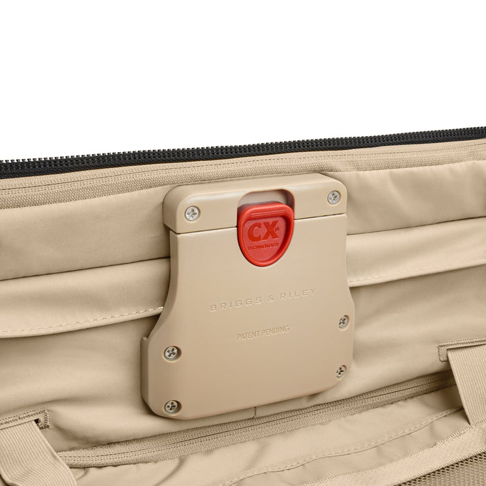 Briggs & Riley BASELINE Large Expandable Spinner