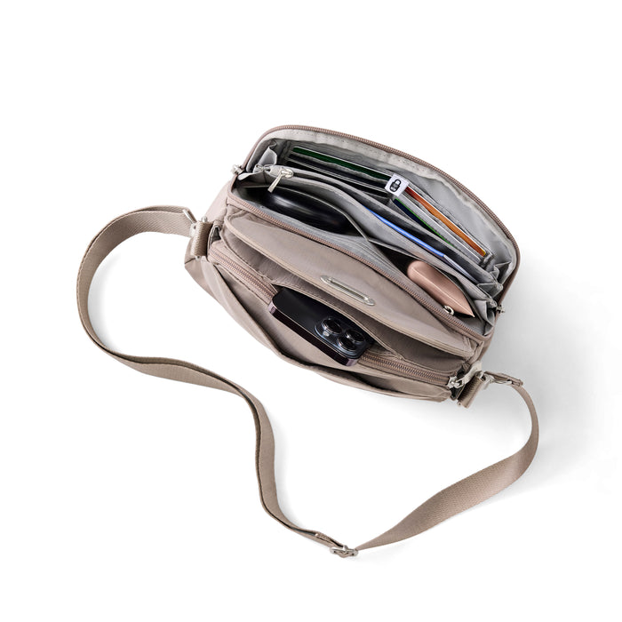 Baggallini Coastal Flip Lock Crossbody