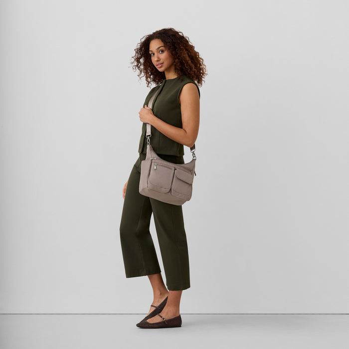 Baggallini Modern Everywhere Bagg