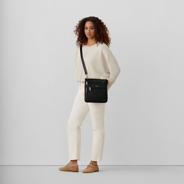 Baggallini Modern Everywhere Out and About Crossbody