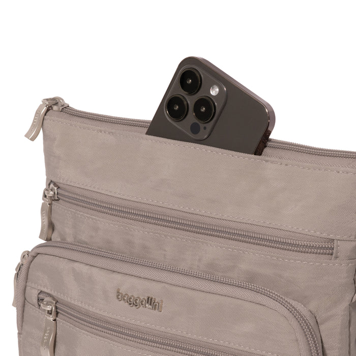 Baggallini Modern Everywhere Out and About Crossbody