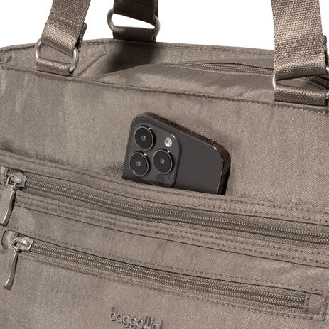 Baggallini Modern Everyday Shopper Tote