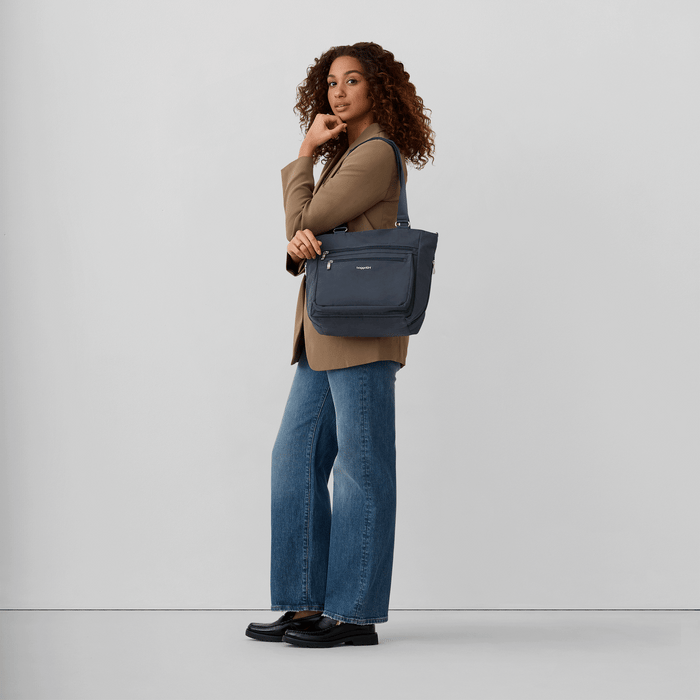 Baggallini Modern Everyday Shopper Tote