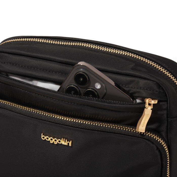 Baggallini Mott Crossbody