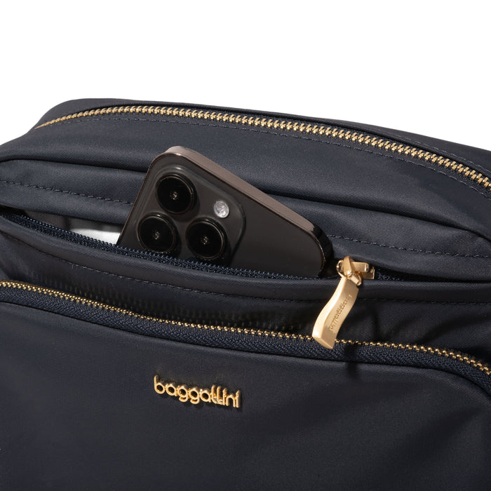 Baggallini Mott Crossbody