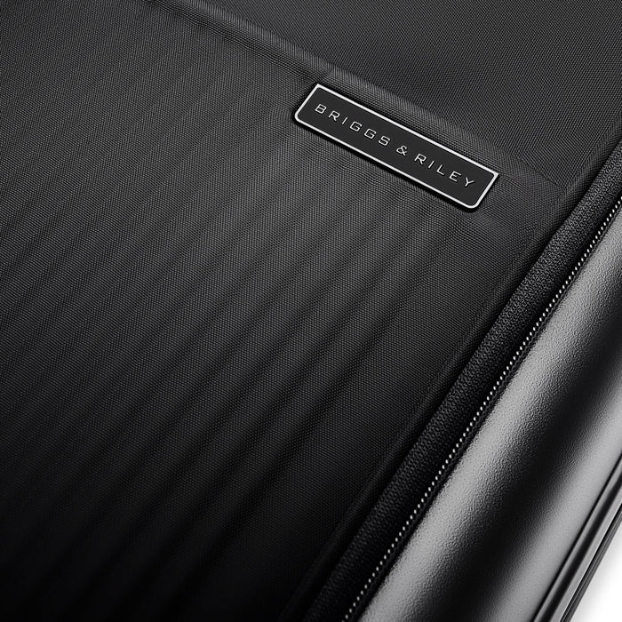 Briggs & Riley Essential 56cm Front Pocket Carry-On Expandable Spinner Suitcase