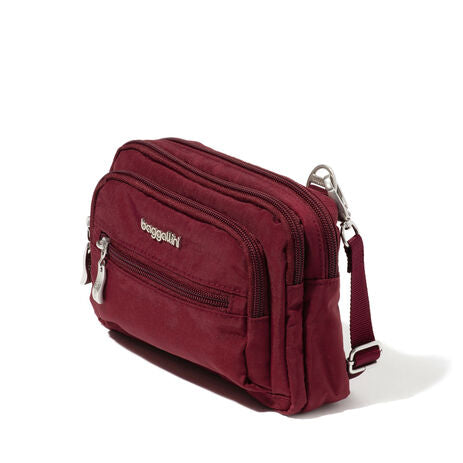 Baggallini Triple Zip Bagg