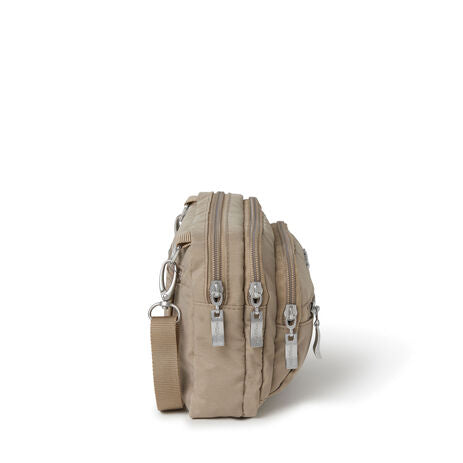 Baggallini Triple Zip Bagg
