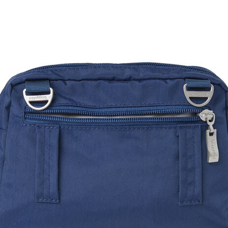 Baggallini Triple Zip Bagg