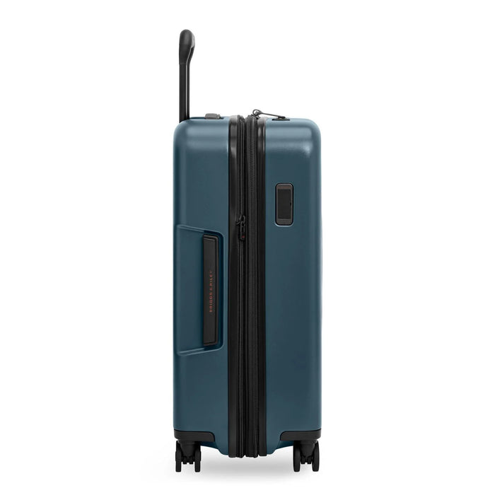 Briggs & Riley Essential 56cm Hardside Carry-On Expandable Spinner
