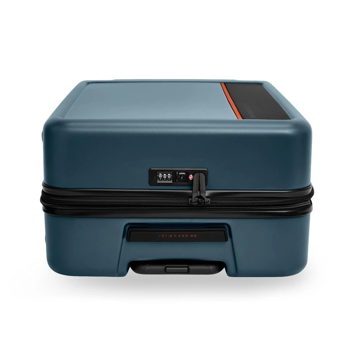 Briggs & Riley Medium 68cm Hardside Expandable Spinner