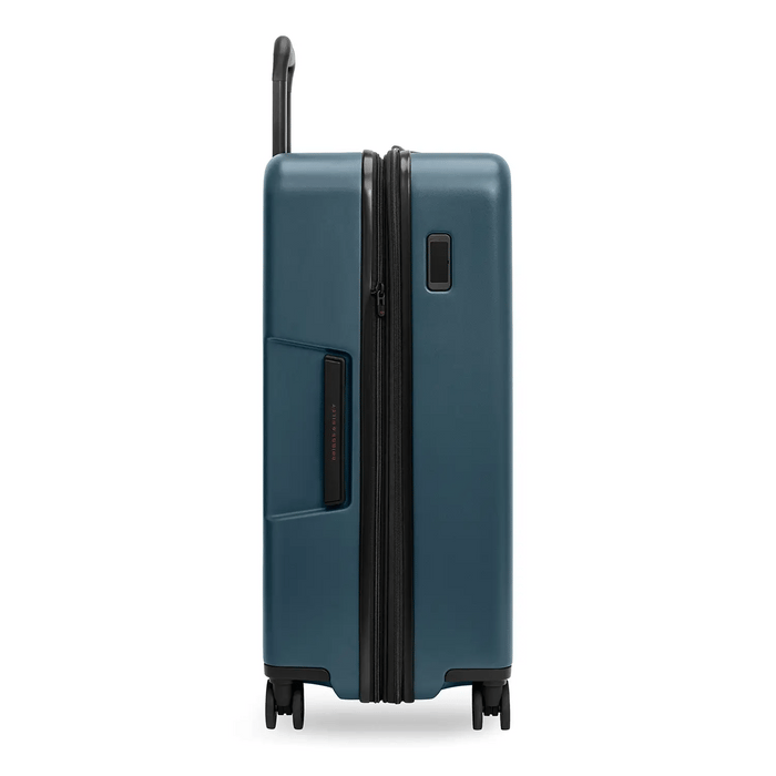 Briggs & Riley Medium 68cm Hardside Expandable Spinner