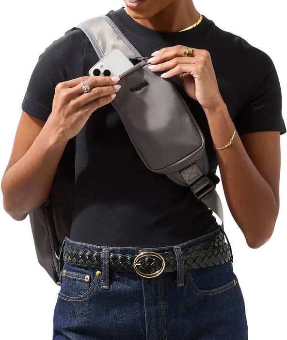 Baggallini Central Park Large Sling