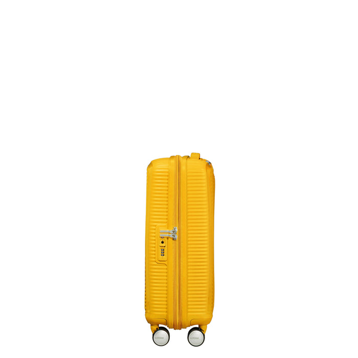 American Tourister Curio Spinner Carry-On